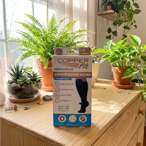Unisex Copper Fit Energy Plus Compression Socks - Black